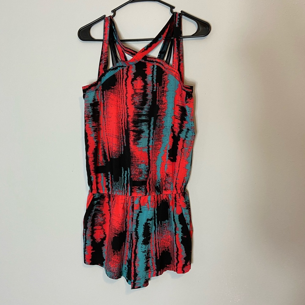 NWOT** Fabletics Liza Heat Wave Print XS Romper - Picture 5 of 8